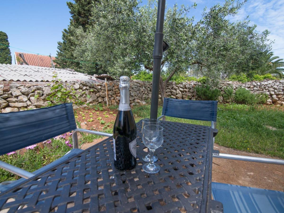 Appartement Sven à Veli Lošinj Extérieur photo